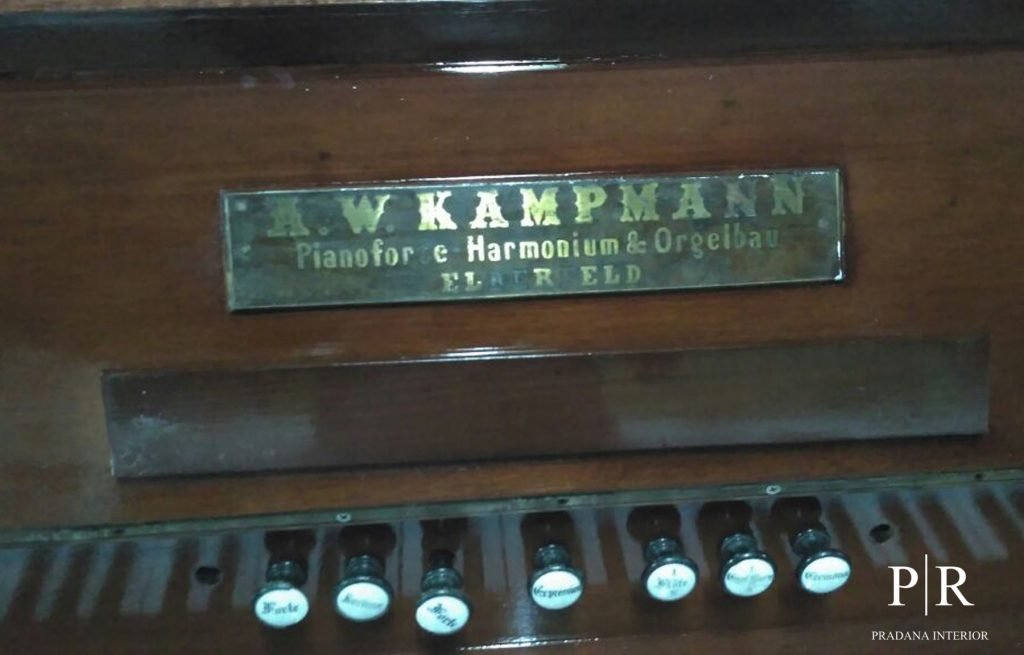 Jasa Finishing Furnitur Antik | Piano - Jakarta