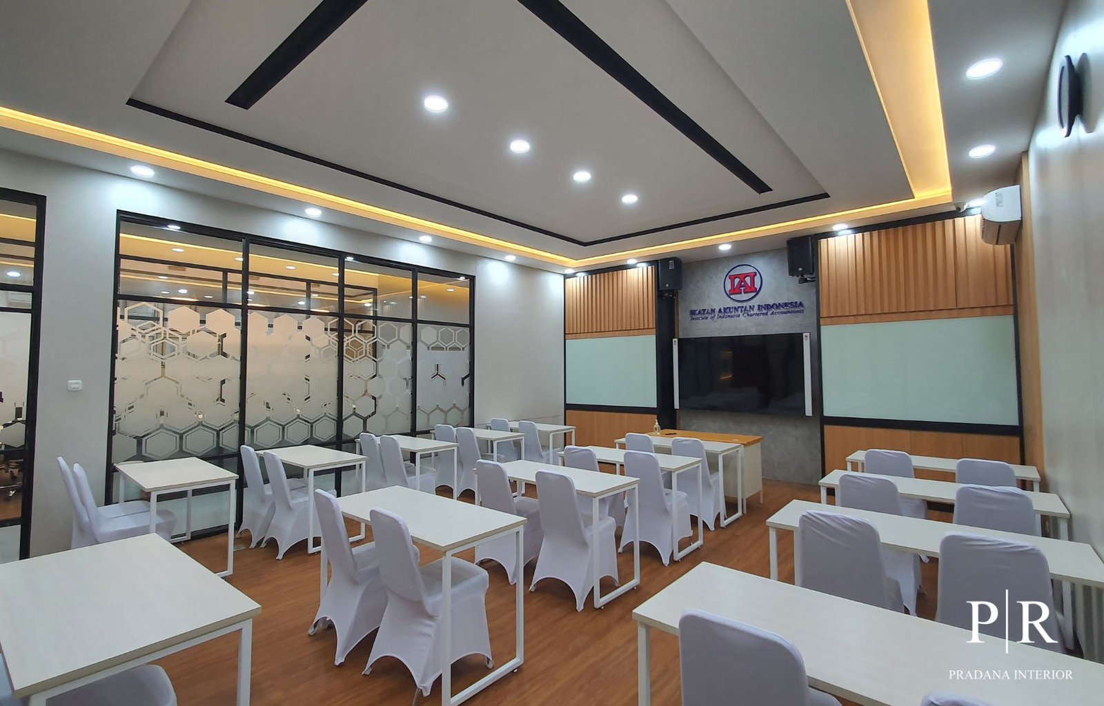 Class Room,Desain Interior Kantor Ikatan Akuntan Indonesia, Jasa desain interior kantor di Karawang